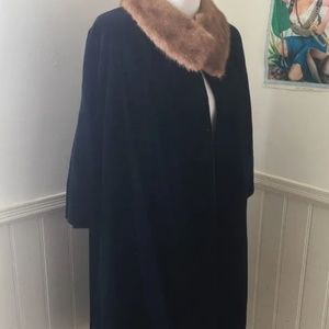 Vintage late late 1940’s 1950’s velvet swing coat with mink collar